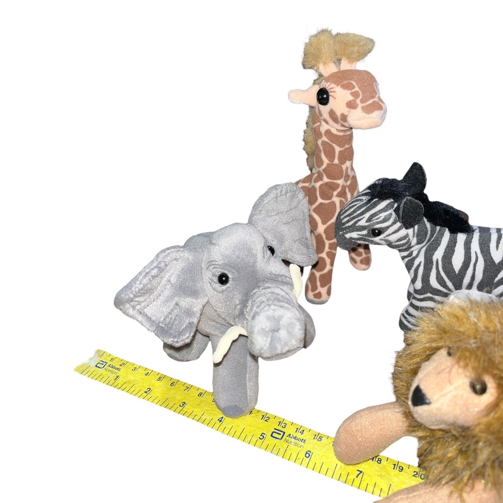 Folkmanis African Wildlife Finger Puppet Playset Retired Giraffe Zebra Elephant - Picture 2 of 6